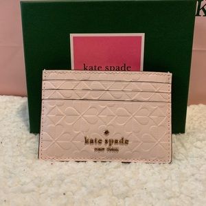 ⬇️ $50 Kate Spade Small Slim Card Holder